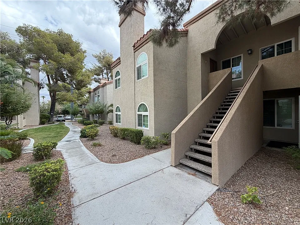 3145 E Flamingo Rd #2129