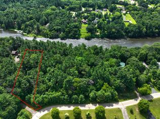 N6927 549th St, Menomonie, WI 54751