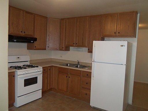 2nd image of 4458 S Churchill Dr