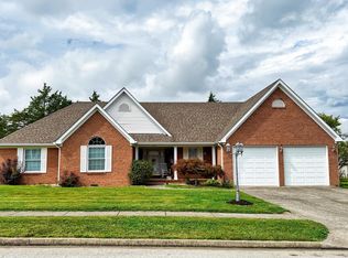 1050 Burnell Dr, Berea, KY 40403