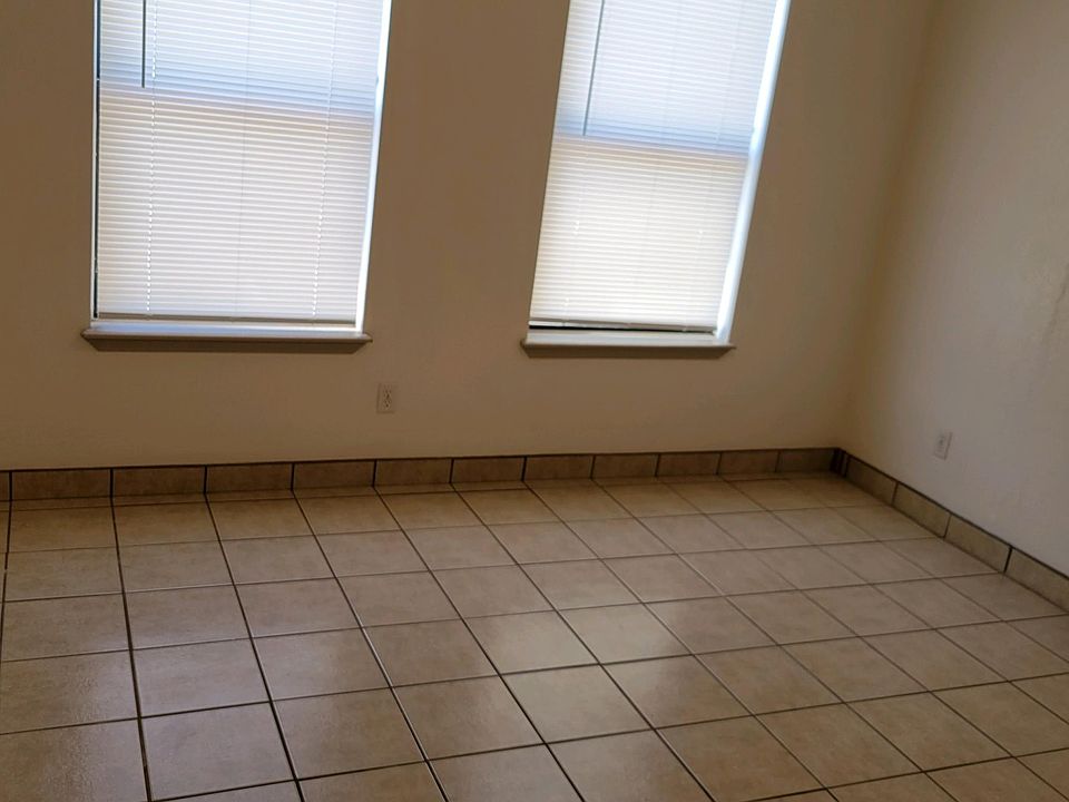 1st image of 1802 Missouri Ave APT A