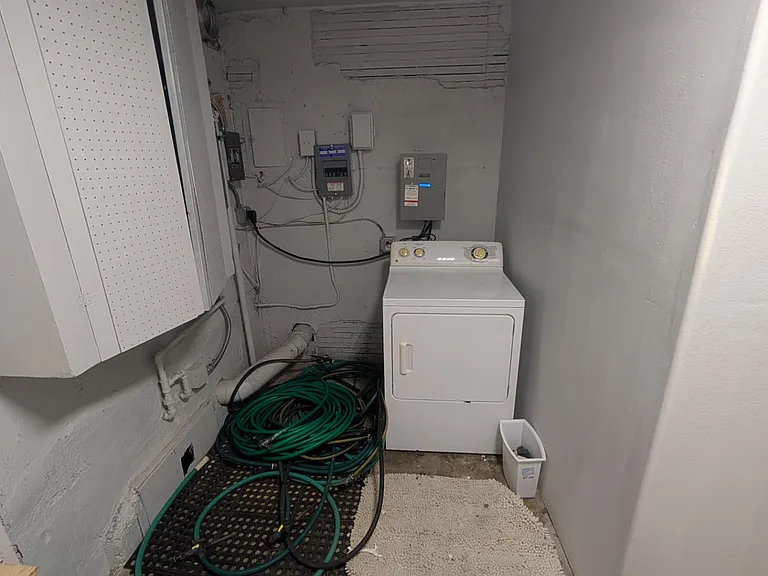 Unit Photo