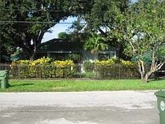 1st image of 1520 NW 31st Ave