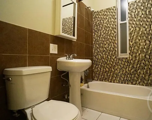 Rented by Rennit Inc. | media 31