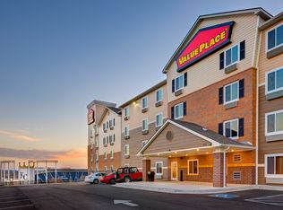 8805 Leeds Rd, Kansas City, MO 64129