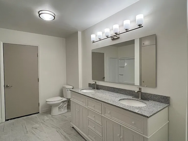 Upstairs Bathroom