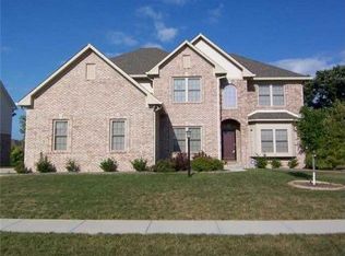 1878 Woodfield Dr, Greenwood, IN 46143