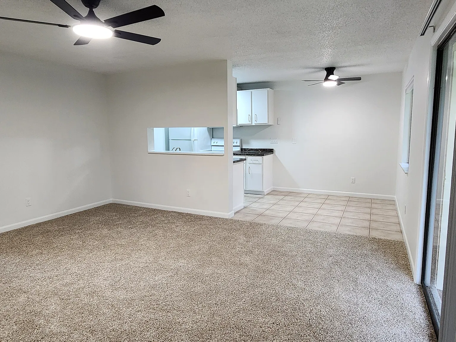 2 bed, 850 sqft, $1,245 — Photo 4