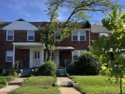 2702 E Federal St, Baltimore, MD, 21213