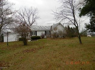 20921 80th Ave, Evart, MI 49631