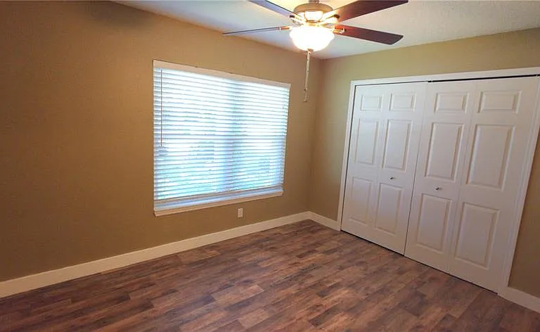 4743 Larchmont Ct — Photo 23