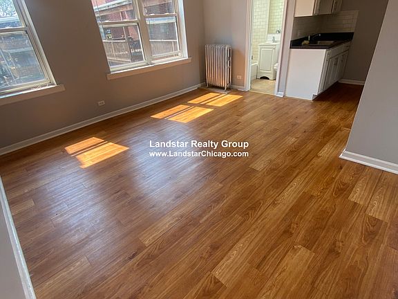 4th image of 4241 N Kenmore Ave Unit 309
