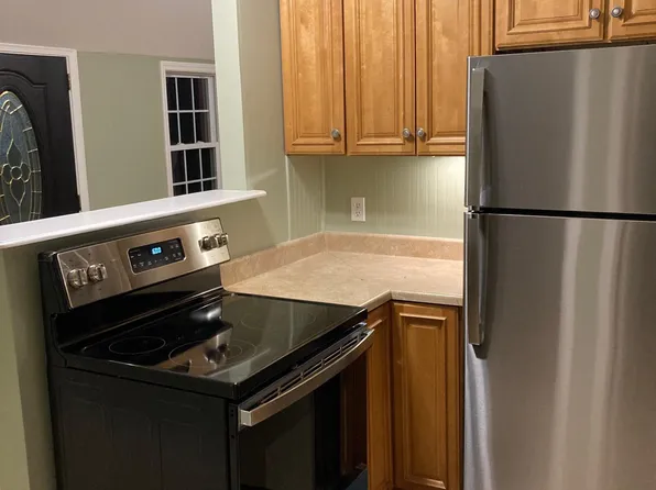 (undisclosed Address), Rehoboth, MA 02769