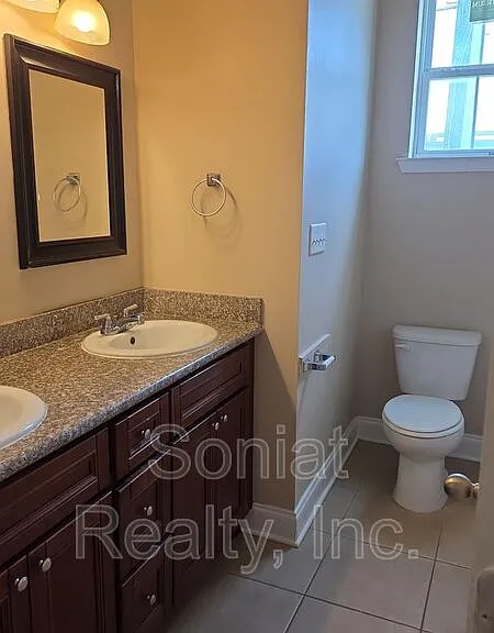 3139 Music St — Photo 7