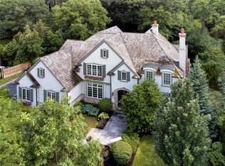825 Redwood Ln, Glenview, IL