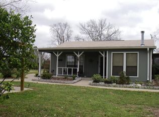 923 Fm 1696 Rd W, Huntsville, TX 77320