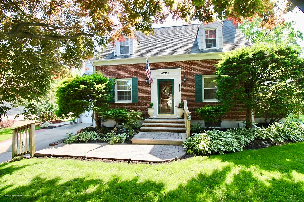 30 Spring St photo 1