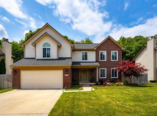 18258 Cedar Island Blvd, Romulus, MI 48174