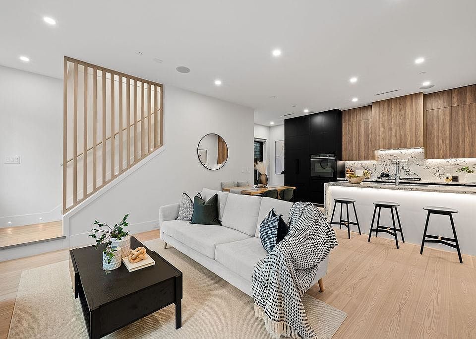 1st image of 5034 Granville St #2