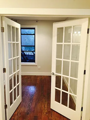 Rented by Nooklyn NYC LLC | media 33