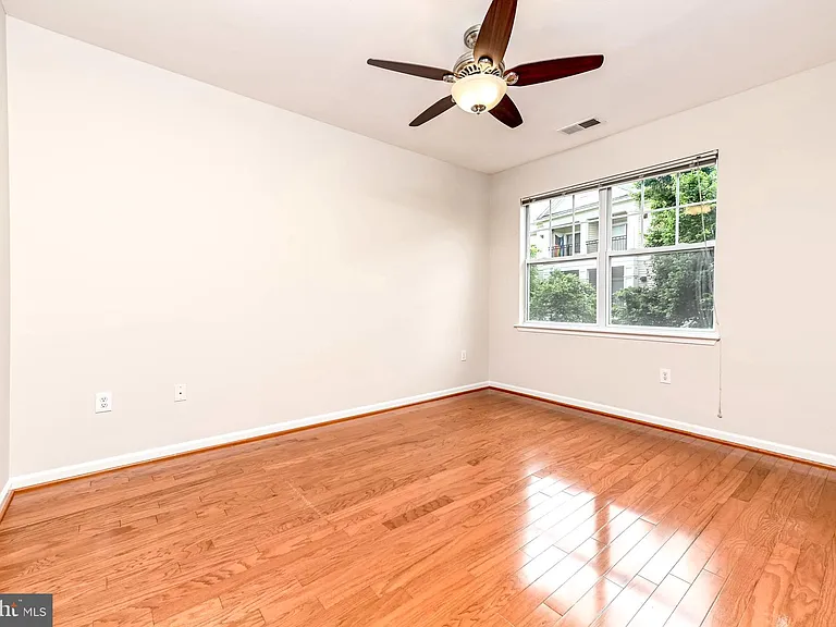12909 Centre Park Cir #306 — Photo 7