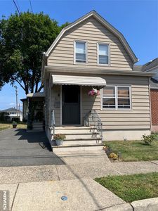 31 Miller Ave, Elmwood Park, NJ, 07407