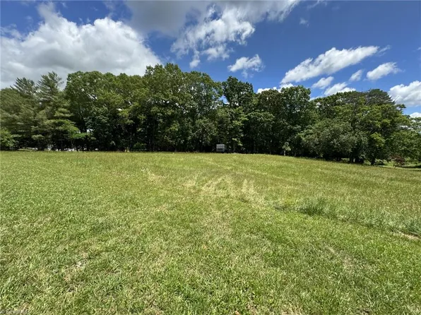 0 Barlow Ct, King, NC 27021