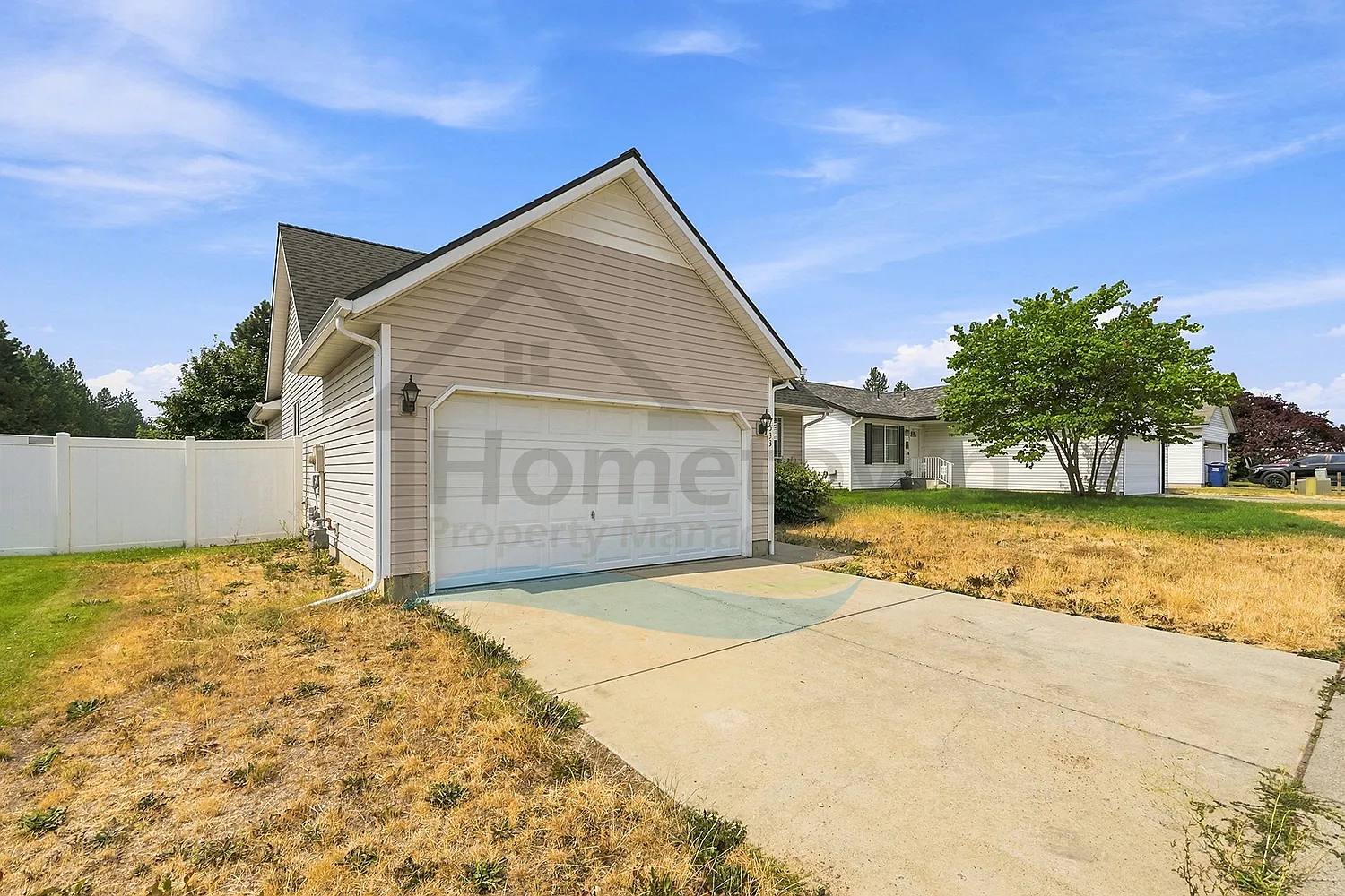 3 bed, 1130 sqft, $1,995 — Photo 3