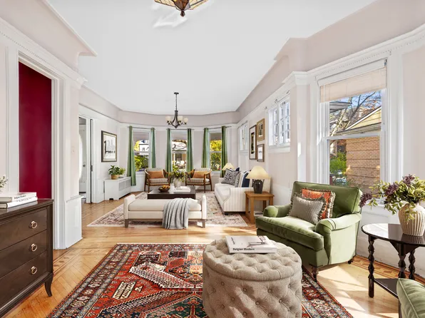 244 Argyle Road image 2 of 25