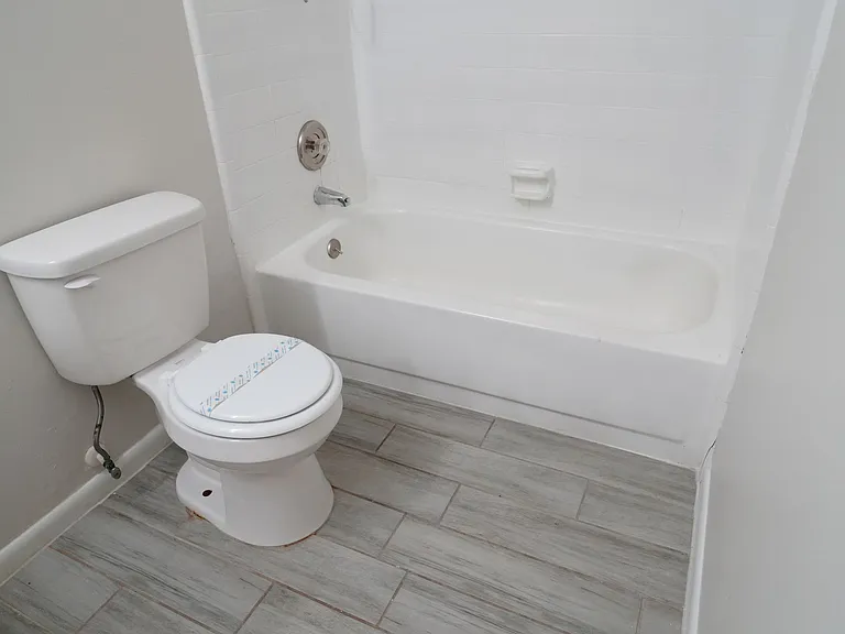 3210 S Bumby Ave — Photo 13