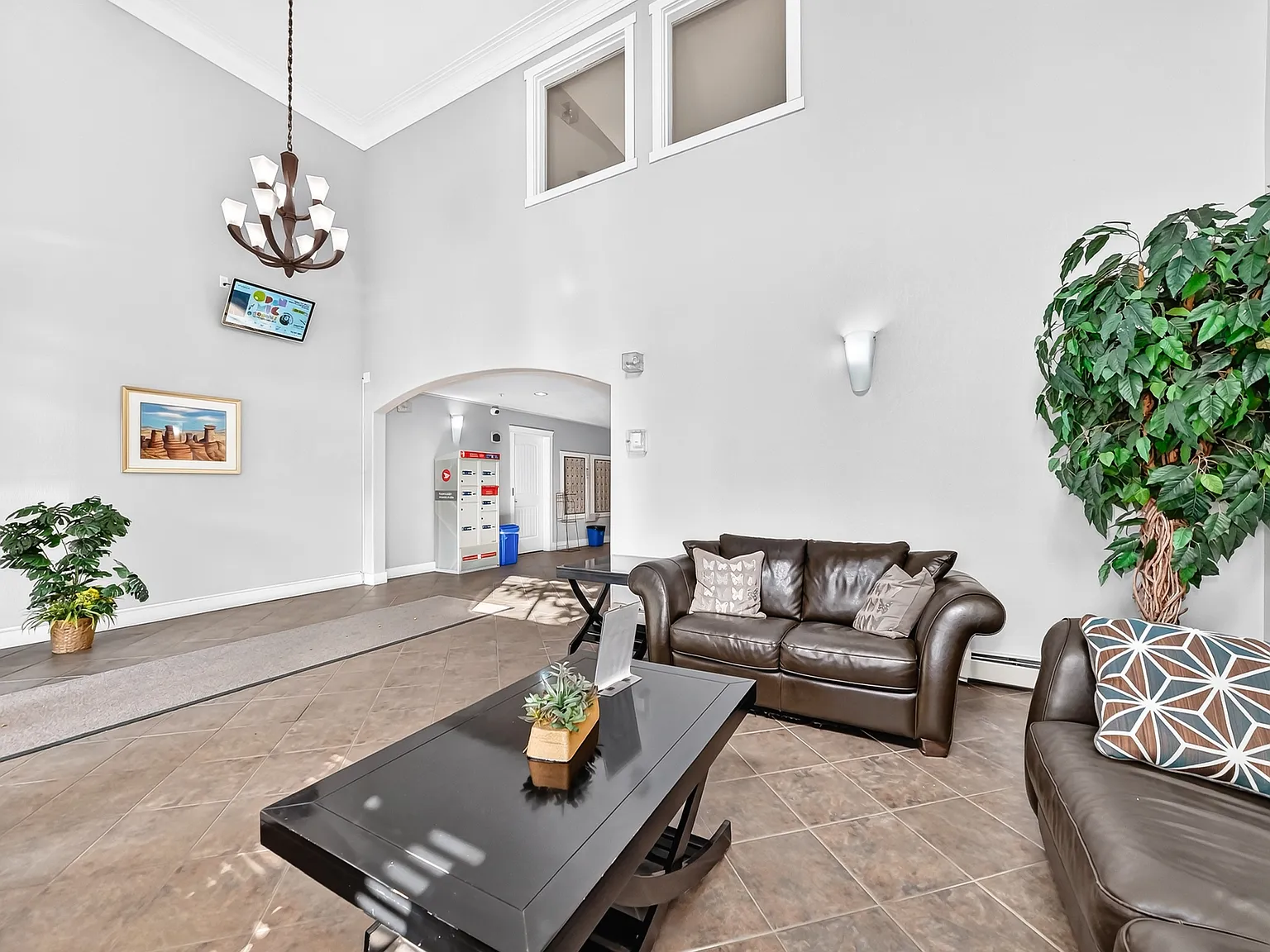 2 bed, 925 sqft, $1,550 — Photo 2