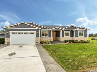 8289 Cowichan Rd, Blaine, WA 98230