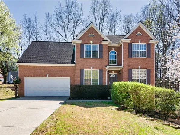 858 Red Rock Ct, Suwanee, GA 30024