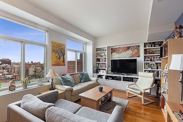 1st image of 106 W 116th St APT 10A