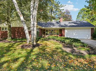 15976 Lauderdale Ave, Beverly Hills, MI 48025