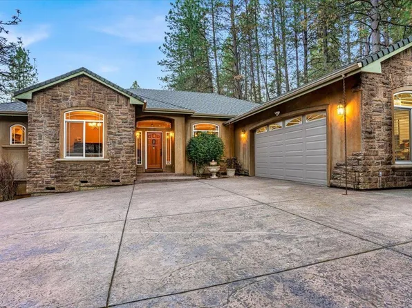 12958 Francis Dr, Grass Valley, CA 95949