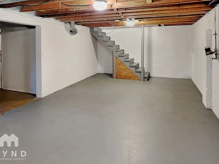 5621 Oakmont Dr — Photo 11