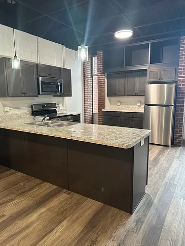 Rosedale Apartment Photo 1