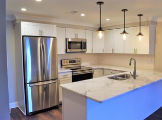 256 Driftwood Ln, Edisto Island, SC 29438