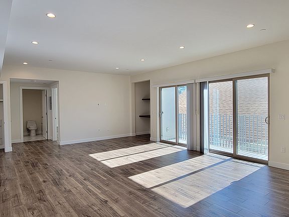 2nd image of 340 N Oxford Ave #203