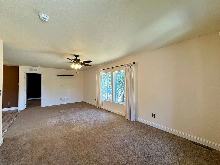 12114 Wolf Rd — Photo 14
