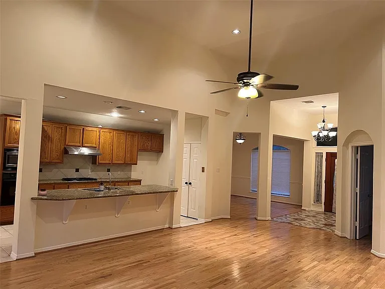 17707 Cypress Laurel St — Photo 12