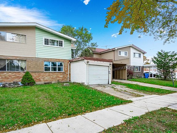2nd image of 9404 Noel Ave
