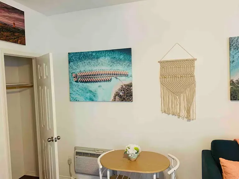 713 Nile River Dr — Photo 3