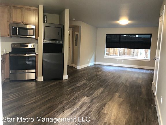 4th image of 2340 SE 50th Ave #32