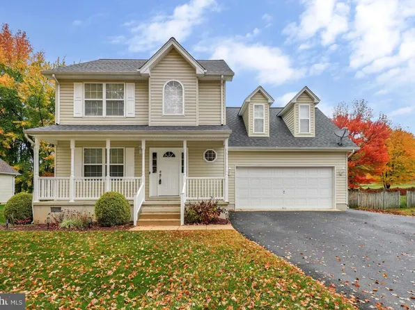 35406 Golf Course Dr, Mechanicsville, MD 20659