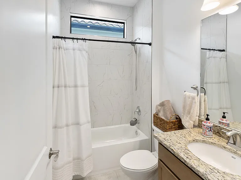 6980 SE Haven Ln — Photo 27