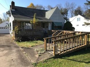 19 Medway Dr, Medway, OH 45341