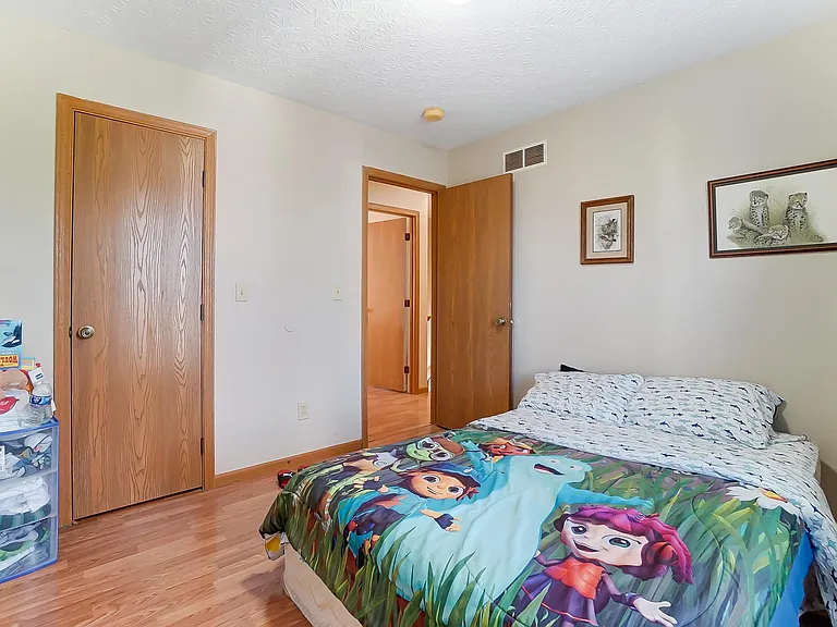 4056 Brookrun Dr — Photo 31