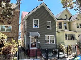 9410 41st Rd, Elmhurst, NY 11373